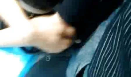 غیر قانونی 3 بخش است. شلوار سكسي یک