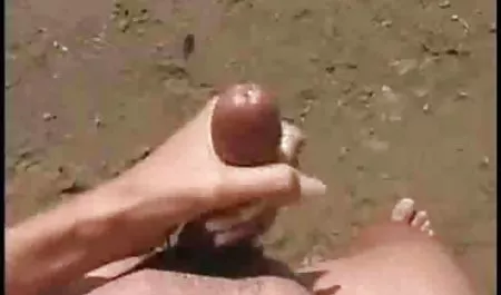 مامان و دختر بچه را دوست لباس تنگ سکسی دارد!