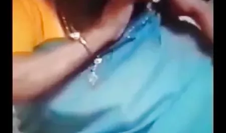 مامان سکس با لباس