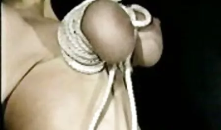 اولین شورت سکسی بار, باکره