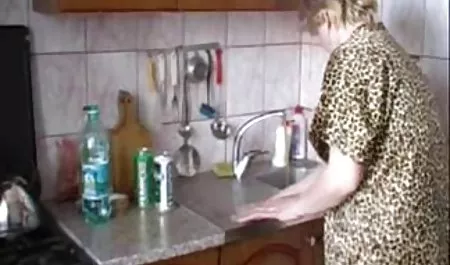 خوردن, لباس سکسی جدید همسایه