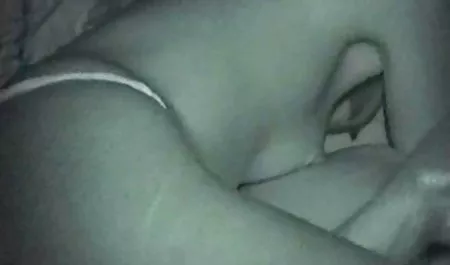 در چهره من سکس با لباس کامل